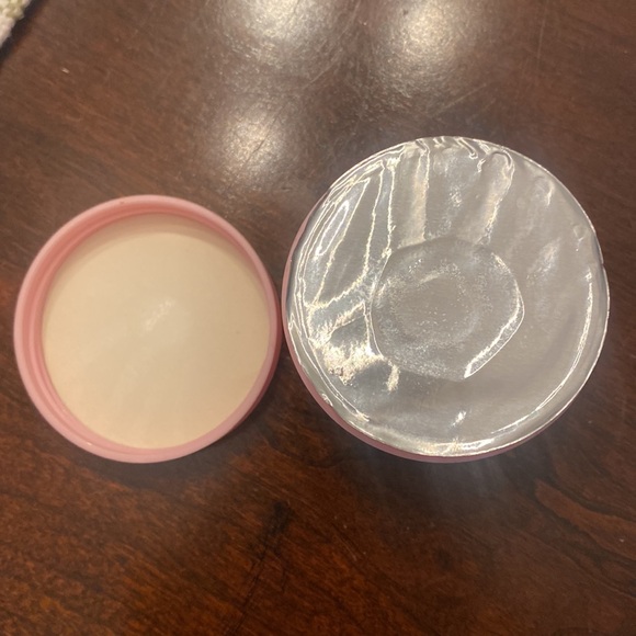 O+ Flo Women’s PMS Relief Capsules - Picture 3 of 6